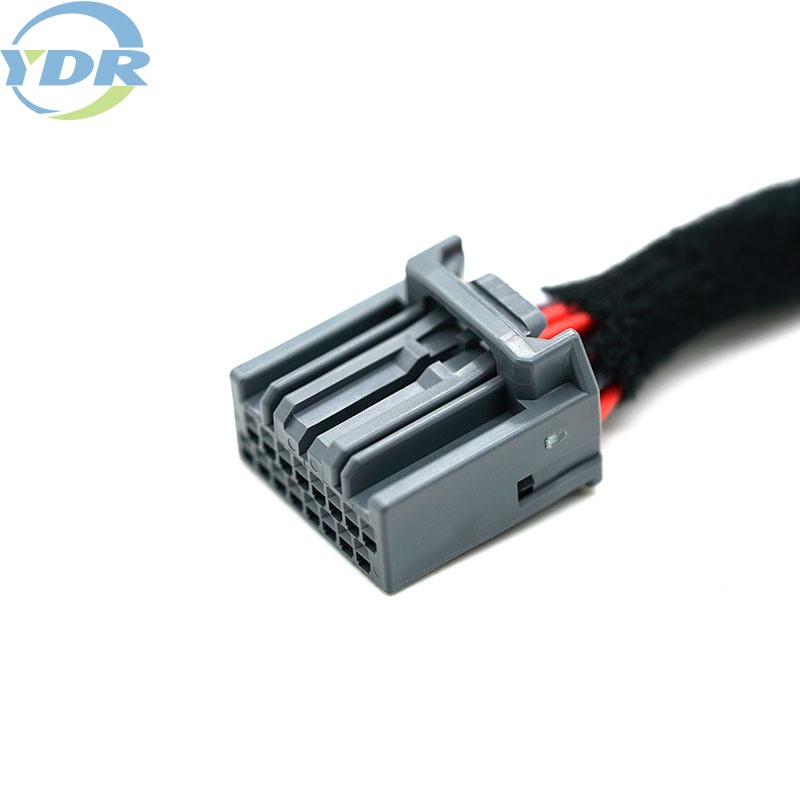 Каква е разликата между кабелен комплект и комплект снопове?